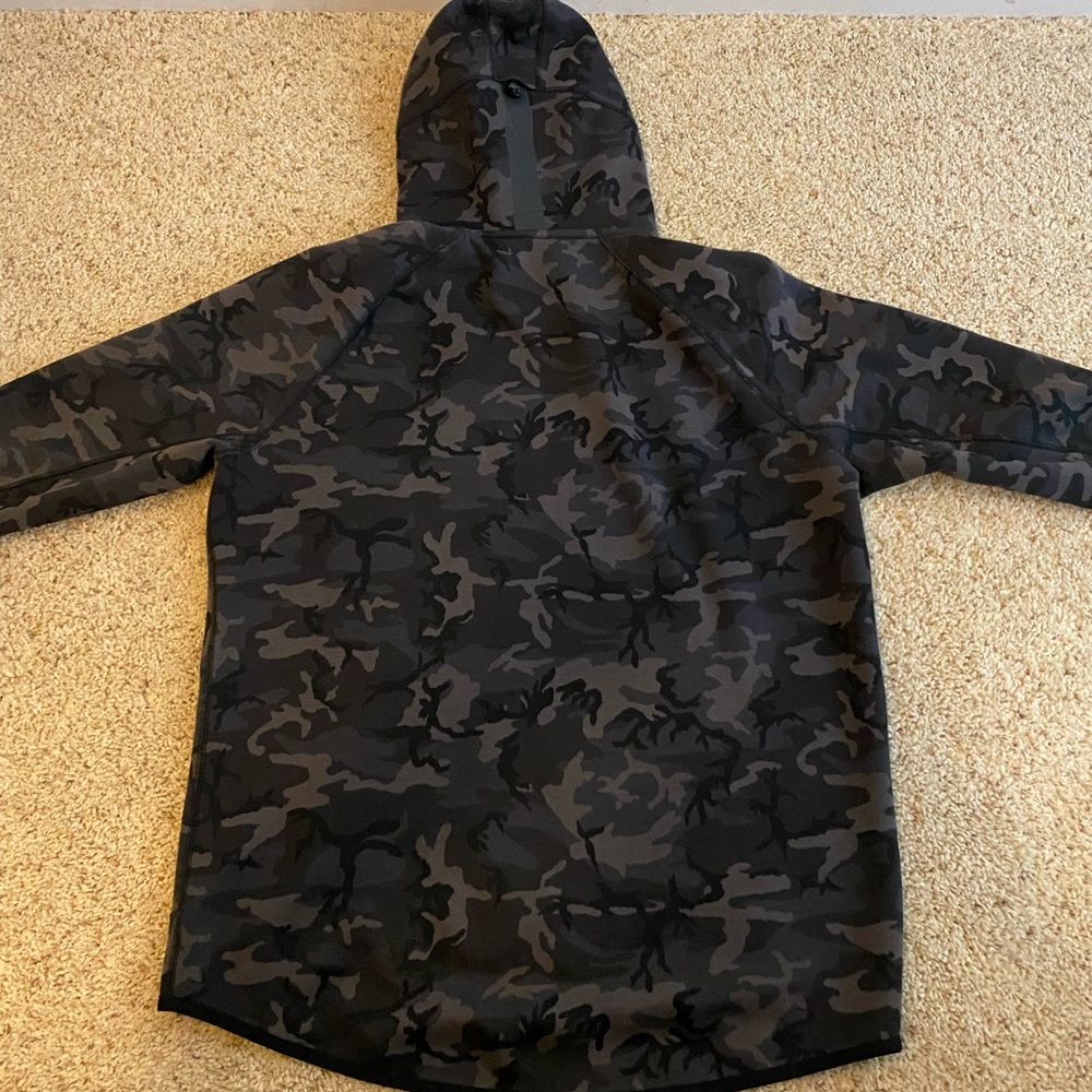 Men Nike Tech Fleece Hoodie Camo Large